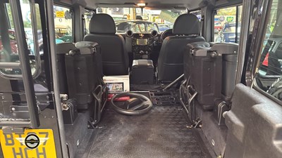 Lot 870 - 2007 LAND ROVER DEFENDER 90 XS SW SWB