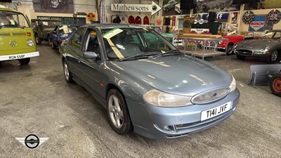 Lot 800 - 1999 FORD MONDEO GHIA X