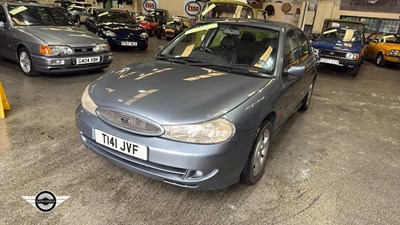Lot 800 - 1999 FORD MONDEO GHIA X