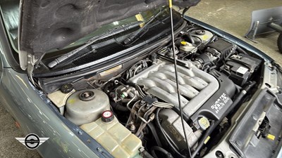 Lot 800 - 1999 FORD MONDEO GHIA X