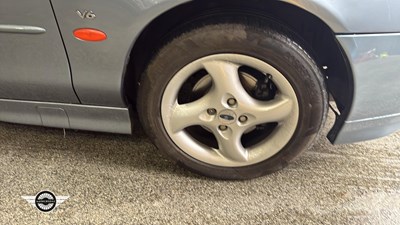 Lot 800 - 1999 FORD MONDEO GHIA X