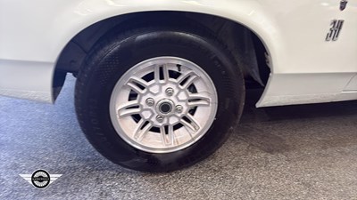 Lot 814 - 1976 FORD CAPRI II GHIA AUTO