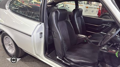 Lot 814 - 1976 FORD CAPRI II GHIA AUTO