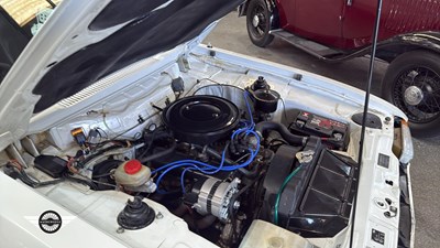 Lot 814 - 1976 FORD CAPRI II GHIA AUTO