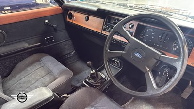 Lot 816 - 1977 FORD CORTINA GHIA