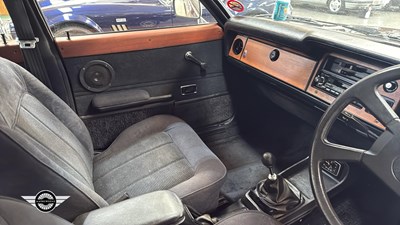 Lot 816 - 1977 FORD CORTINA GHIA