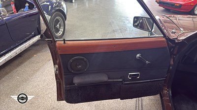 Lot 816 - 1977 FORD CORTINA GHIA