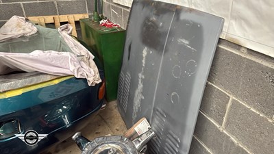 Lot 828 - 1971 JENSEN