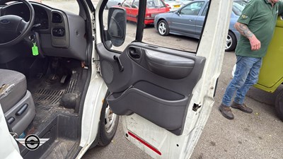 Lot 6 - 2004 FORD TRANSIT 350 LWB