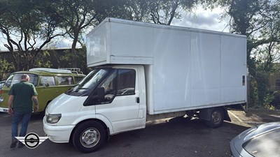 Lot 6 - 2004 FORD TRANSIT 350 LWB