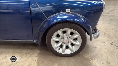 Lot 8 - 1999 ROVER MINI COOPER