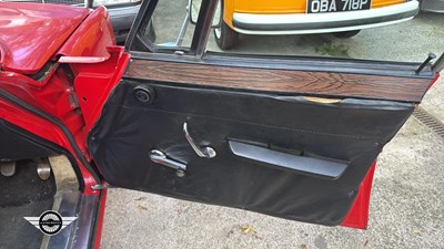 Lot 302 - 1972 ROVER 2000 TC