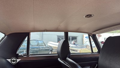 Lot 302 - 1972 ROVER 2000 TC