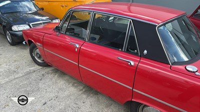 Lot 302 - 1972 ROVER 2000 TC