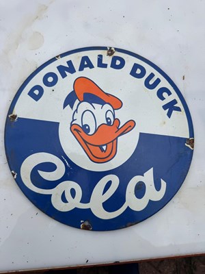 Lot 387 - DONALD DUCK COLA ENAMEL SIGN 12" DIA