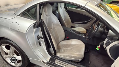 Lot 710 - 2005 MERCEDES SLK 200 KOMPRESSOR AUTO