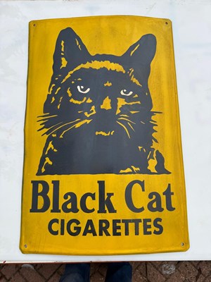 Lot 625 - BLACK CAT SIGN 24" X 16"