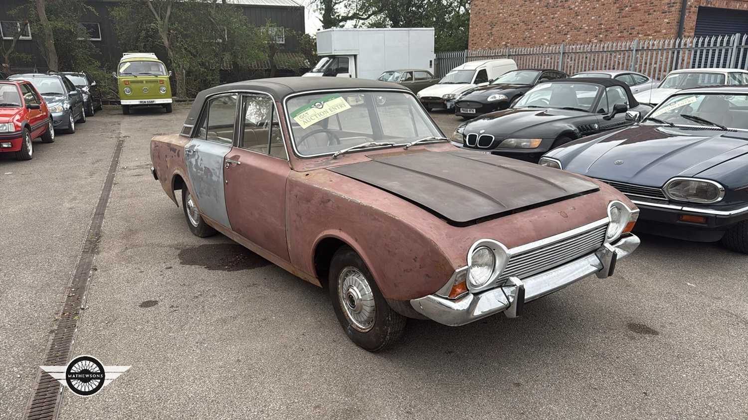 Lot 362 - 1967 FORD CORSAIR 2000 E