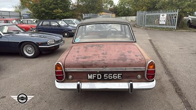 Lot 362 - 1967 FORD CORSAIR 2000 E
