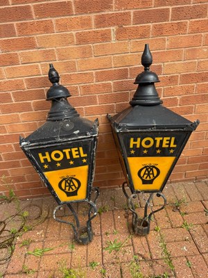 Lot 839 - PAIR OF AA HOTEL STYLE LAMPS 46" TALL