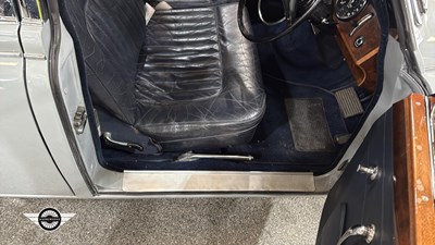 Lot 884 - 1964 DAIMLER