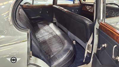 Lot 884 - 1964 DAIMLER