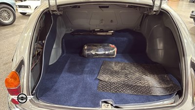 Lot 884 - 1964 DAIMLER