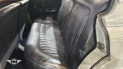 Lot 884 - 1964 DAIMLER