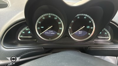 Lot 4 - 2003 MERCEDES SL500 AUTO