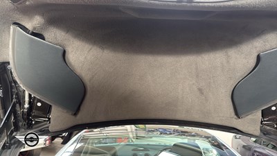 Lot 4 - 2003 MERCEDES SL500 AUTO