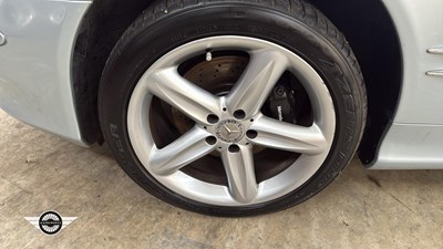 Lot 4 - 2003 MERCEDES SL500 AUTO