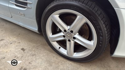 Lot 4 - 2003 MERCEDES SL500 AUTO