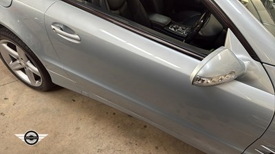 Lot 4 - 2003 MERCEDES SL500 AUTO
