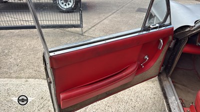 Lot 522 - 1965 JENSEN