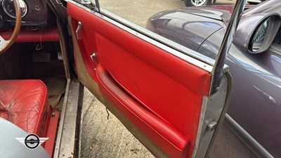 Lot 522 - 1965 JENSEN