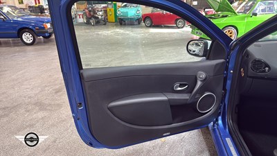 Lot 690 - 2011 RENAULT CLIO GORDINI