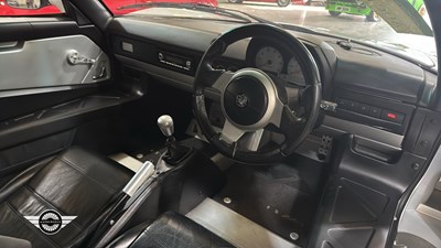 Lot 692 - 2003 VAUXHALL VX 220