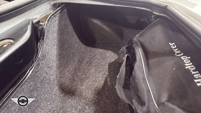 Lot 692 - 2003 VAUXHALL VX 220