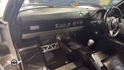 Lot 692 - 2003 VAUXHALL VX 220