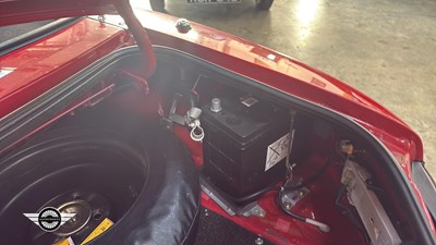 Lot 694 - 1997 MAZDA MX-5