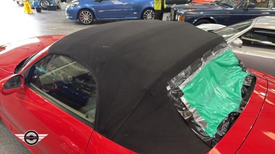 Lot 696 - 2004 BMW Z4 2.2I SE