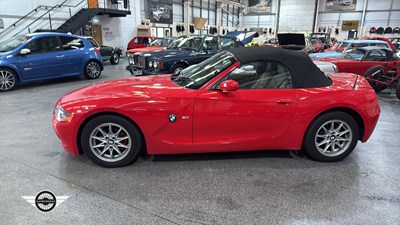 Lot 696 - 2004 BMW Z4 2.2I SE