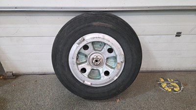 Lot 265 - VULCAN V BOMBER WHEEL