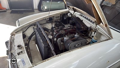 Lot 578 - 1967 MG B GT