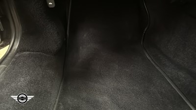 Lot 408 - 2004 ASTON MARTIN DB7 VANTAGE VOLANTE AUTO