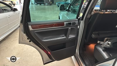 Lot 720 - 2006 VOLKSWAGEN TOUAREG V10 TDI AUTO