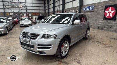 Lot 720 - 2006 VOLKSWAGEN TOUAREG V10 TDI AUTO