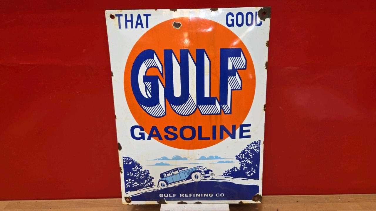 Lot 67 - GULF GASOLINE ENAMEL SIGN 16" X 12"