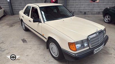 Lot 880 - 1986 MERCEDES 260 E AUTO