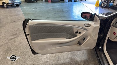 Lot 238 - 2003 MERCEDES CLK 500 AVANTGARDE AUTO